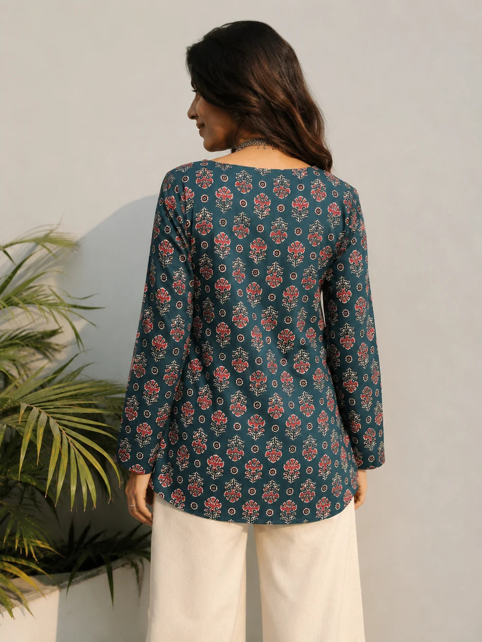 Green Butta Printed Short Kurti
