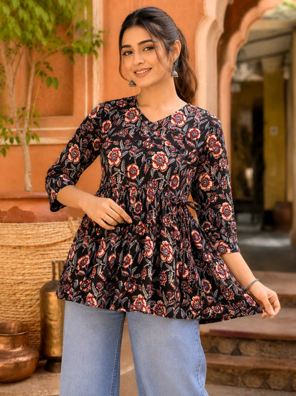 Black-Red Flared Short Kurti