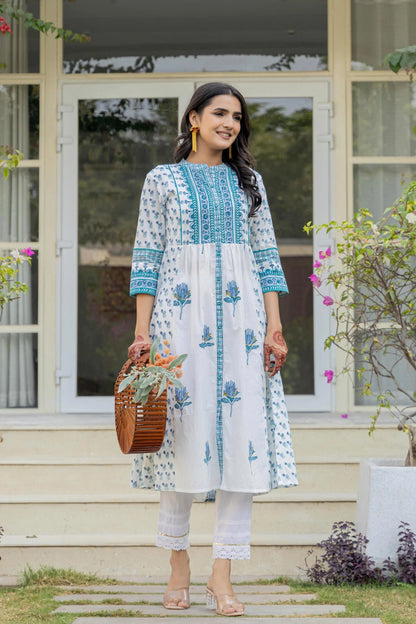 White Floral Printed Cotton Kurta With Buttons