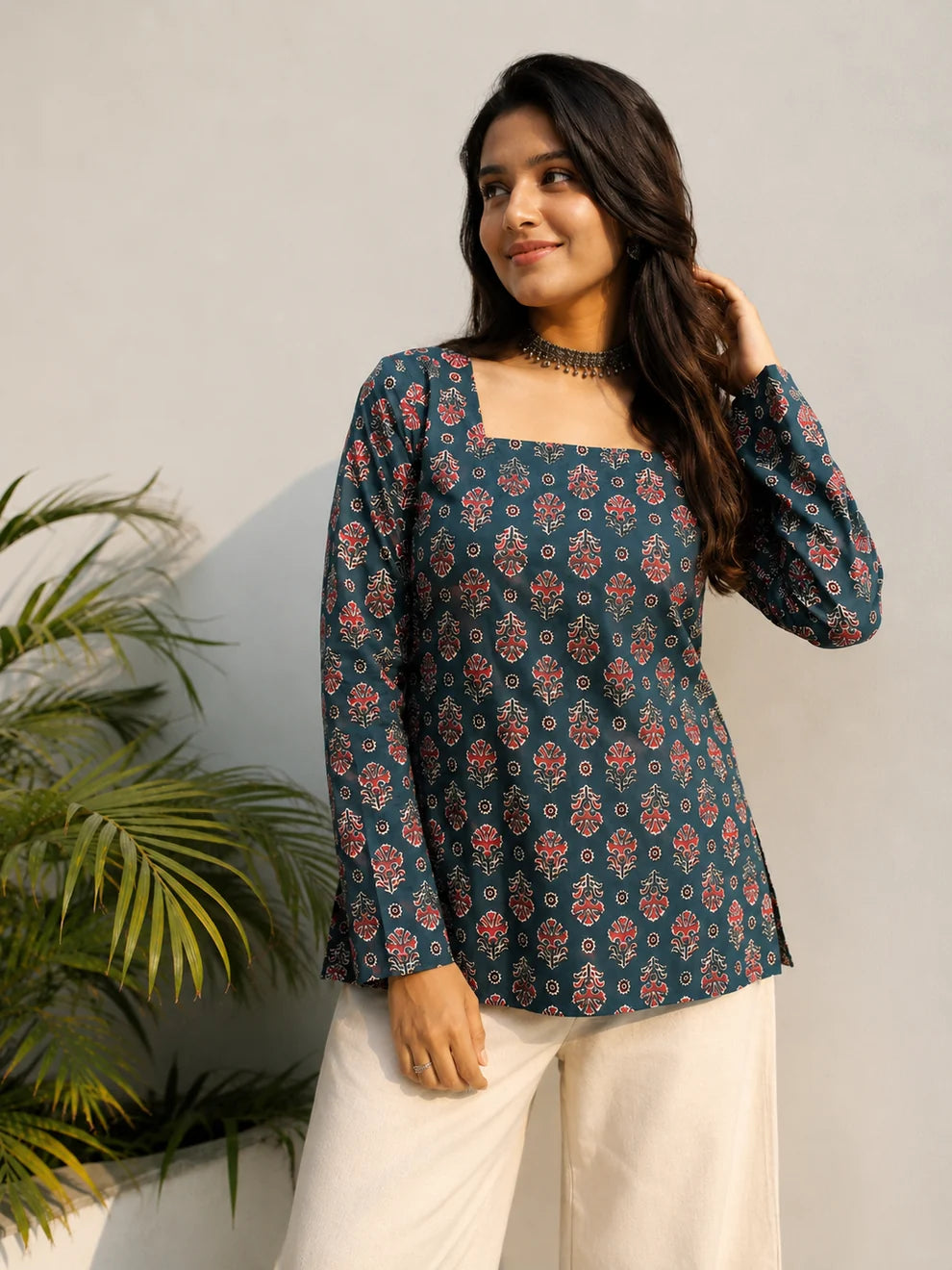 Green Butta Printed Short Kurti